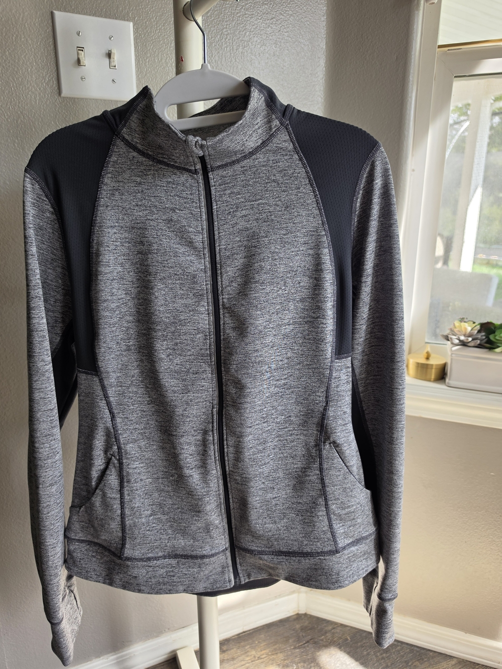 Lucy Lightweight Grey Full-Zip Jacket for Women